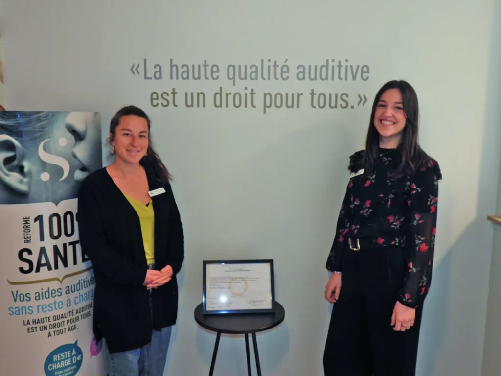 Les deux audioprothésistes.
